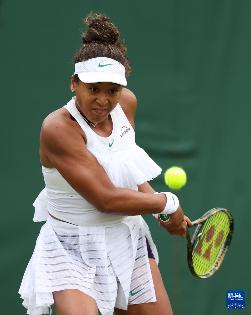 NG娱乐-关于险胜引发热议！，大坂直美在美国队比赛中表现优异观众掌声雷动的信息